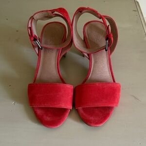 Madewell Red Suede Women's Sandals size 7. great condition.